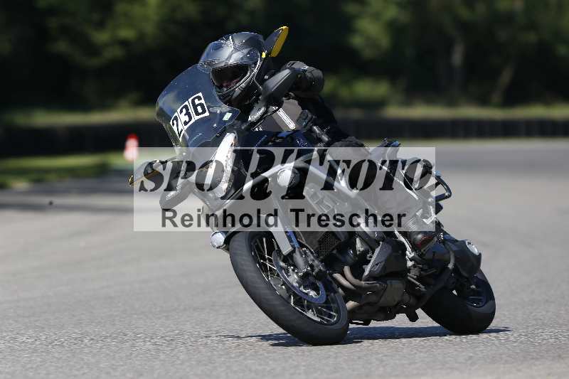 /43 08.08.2025 Discover the Bike ADR/Bike 1 gruen/236
